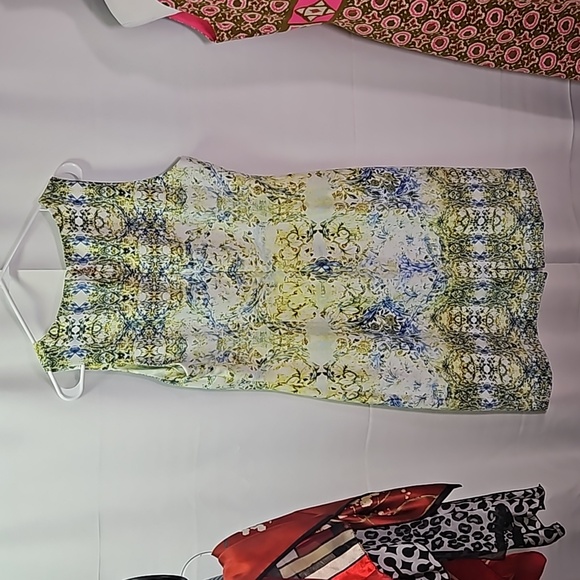 Ivanka Trump Like New Dress Size 12 - Picture 3 of 5